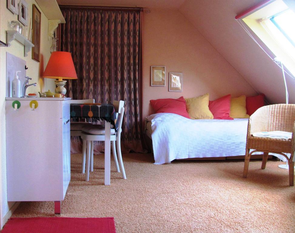 De Witte Wolk Bed & Breakfast Nieuw-Scheemda Rom bilde